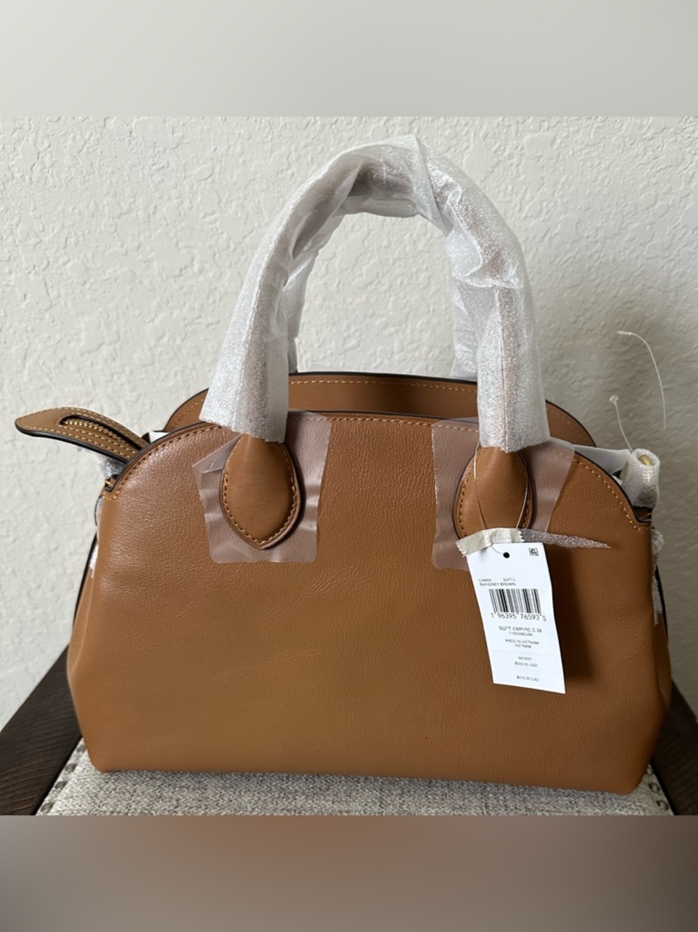Coach Soft Empire Carryall 28 - Picture 4 of 15